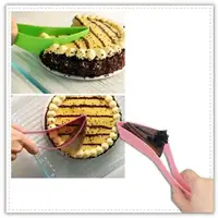 在飛比找樂天市場購物網優惠-二用蛋糕切片器 生日蛋糕切片器 烘焙刀具切塊片 切三角形蛋糕