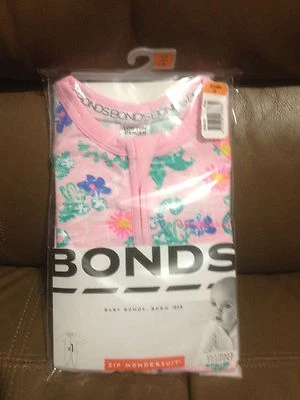 BONDS ZIPPY PINK FLORAL wondersuit BNWT SZ 00 Acc671