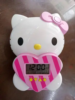 Hello Kitty 凱蒂貓 立體造型公仔 日本SEIKO 限定 電子數位時鐘 鬧鐘 JF375A