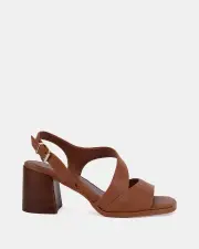 Miss Sofie Lima/Cognac Heels 05