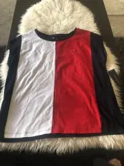Tommy Hilfiger Sleeveless Top Capped Sleeve Shirt Medium NWT Block Color G1