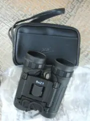New Leeds - Yukon 8x21 Compact style BINOCULARS Black case Travel Concerts Bird