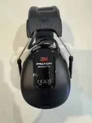 3M PELTOR Worktunes Pro AM/FM Radio 26dB Size Small