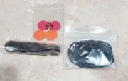 2 Original Sansa / Sandisk Black Stereo Ear Buds Earphones W/ 4 New Foam Caps