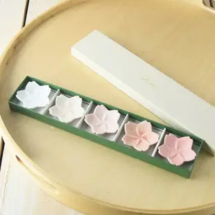 【丹尼先生】(滿額折)日本深山miyama 美濃燒 漸層5色櫻花筷架5入組禮盒 置筷架 日本餐具