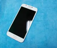 在飛比找Yahoo!奇摩拍賣優惠-Samsung Galaxy A8  金色 2016年 32