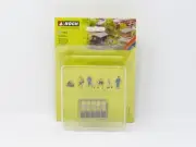 Noch 12030 Gardener People Figures Greenhouse HO Scale Model Train Scenery