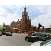 The Melville Hotel by Rokxy- Kings Cross