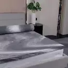 3 Inch Swirl Bamboo Charcoal High Density Memory Foam Mattress Topper with Water