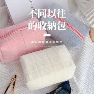 ins奶白色化妝包(大容量 出國旅行 筆袋 分裝袋 洗漱包 刷具 文具 化妝品 收納包 禮物 學生)