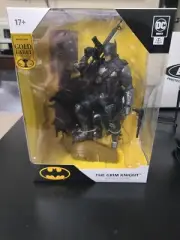 MCFARLANE GRIM KNIGHT BATMAN (Dark Multiverse) 1:6 Statue Gold Label Exclusive