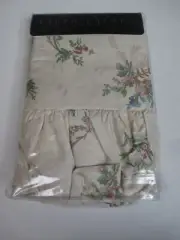 Ralph Lauren CLARICE Neutral Blue Red Floral 2 Ruffled Standard Pillowcases