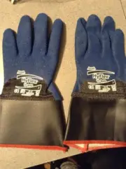 NEW PAIR OF ANSELL SIZE 7 Cut Resistant Gloves Blue / Gray / Black ANSELL 11-948