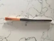 BILLION DOLLAR BROWS Smudge Brush