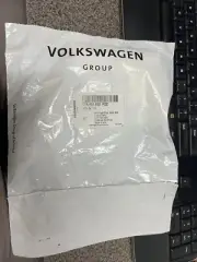 2019-2020 Jetta TSI Volkswagen Emblem OEM 17A-853-630-FOD/ 3-C