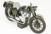 Corgi 1/12 TR6 Trophy