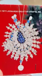 LeeWards FROSTY GLOW Vintage 1977 Sequin Bead Christmas Ornament Kit STUNNING!