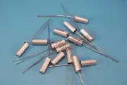 14 Pieces OAZ207 NOS Silicon Zener Diodes 9.1V All Glass Metal Case