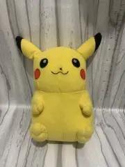Pokémon Pikachu Plushie