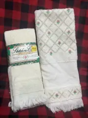 Charles Craft Sew Towels 3 Fingertip & 1 Kitchen Cross Stitch Hand Towels Rose