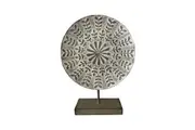 Willow & Silk Metal 40cm White Round Leaves Plaque On Base Ornament/Table Decor