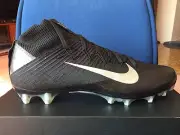 NIKE Vapor Untouchable 2 Football Cleats Sz 16 Black Metallic Silver 824470-002