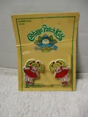 VINTAGE 1980'S ~ BARRETTES ~ CABBAGE PATCH DOLL GIRL ~ BLONDE HAIR PIGTAILS
