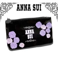 在飛比找Yahoo!奇摩拍賣優惠-Anna Sui 安娜蘇 薔薇 黑色 防水 漆皮 手拿包 零