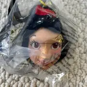 Snow White Clip On #1 Disney's Snow White & 7 Dwarfs MacDonald's Happy Meal Toy