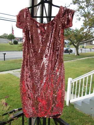 AIDEN MADDOX SEQUIN OFF THE SHOULDER DRESS -SIZE 6 ($195)