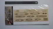 Hunter 1/700 IJN Tugger Set wooden deck for Tamiya 315090 (W70080)