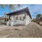 Close To Everything Abq, #b Stay Here!