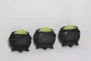 Novelty Button (new) 7/8" (3) CAULDRON W/ GREEN
