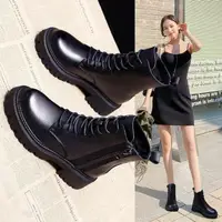 在飛比找蝦皮購物優惠-Women Boots Korean fashion for