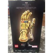 Lego Marvel Infinity Gauntlet Building Set (NWT)