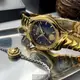 VERSUS VERSACE 凡賽斯女錶 34mm 金色圓形精鋼錶殼 寶藍色幾何立體圖形中三針顯示錶面款 VV00331