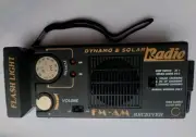 Vintage Y2K SURVIVAL Dynamo & Solar, Battery & Crank AM/FM Radio Receiver