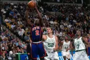 Larry Johnson New York Knicks goes to the basketball v Boston Celt- Old Photo
