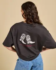 [Wrangler] Wrangler Women's Boot Scootin' Slouch T-Shirt in Worn Black Size 10 10 Worn Black