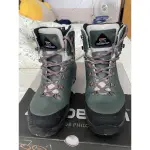 ZAMBERLAN 330 MARIE GTX 防水高筒皮革登山鞋 孔雀綠