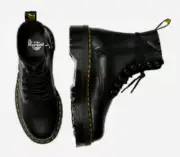 Dr. MARTENS JADON III Unisex Boot US MEN'S sz.7/Women's sz.8 -UK 6