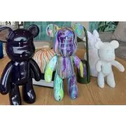 Save 20.00%! Creative Fluid Art Workshop: Design Your Own Bear in Alicante