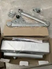 YALE 2721 XSN Door Closer,Tri-Packed Mounting, Aluminum Commerial