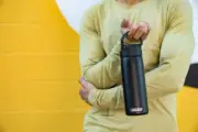CamelBak Fit Cap Stainless Steel 20 oz. Water Bottle BLACK NEW VACUUM INSULATED