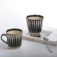 在飛比找ETMall東森購物網優惠-日本原裝進口美濃燒黑化妝十草復古陶瓷馬克杯咖啡杯水杯陶瓷杯