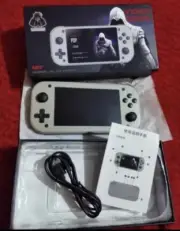 Portable Retro Video Game Handheld Console M17 4.3 Inch IPS Screen 31 Games128GB