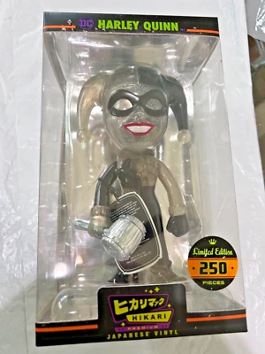 Funko - DC - Noir Harley Quinn Hikari Vinyl Figure LE 250