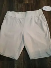 Greg Norman Women's Pull-on Golf Shorts Size XS Sand 9-in Inseam Flat Front NWT