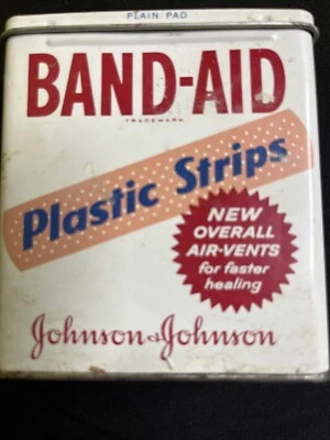 Vintage BAND-AID Plastic Strips Tin Can Container Great Condition