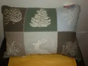 ST. NICHOLAS SQUARE HOLIDAY WINTER DECORATIVE PILLOW NEW WITH TAG